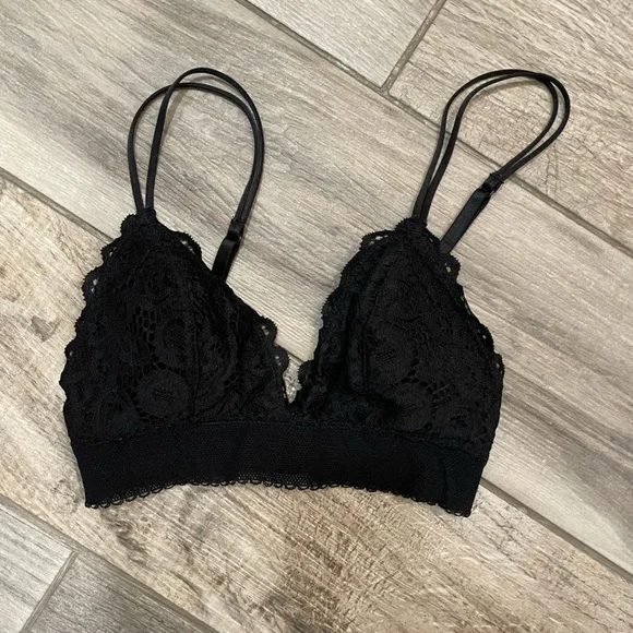 BNWOT Blush Pink and Black H&M Lace Bralette Bundle - Picture 3 of 5